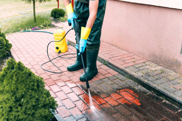 Best Deck Cleaning Services  in Brackenridge, PA